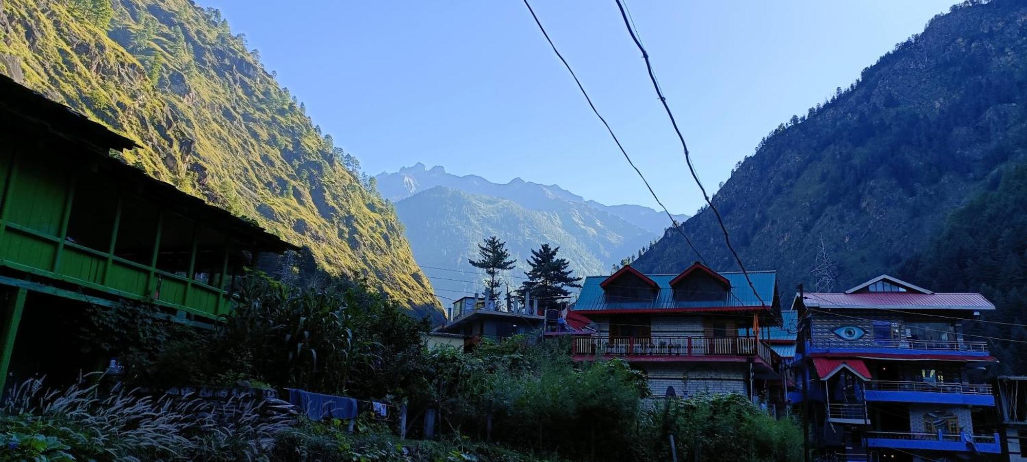 Dog N Hill Hotel Kasol Kültér fotó