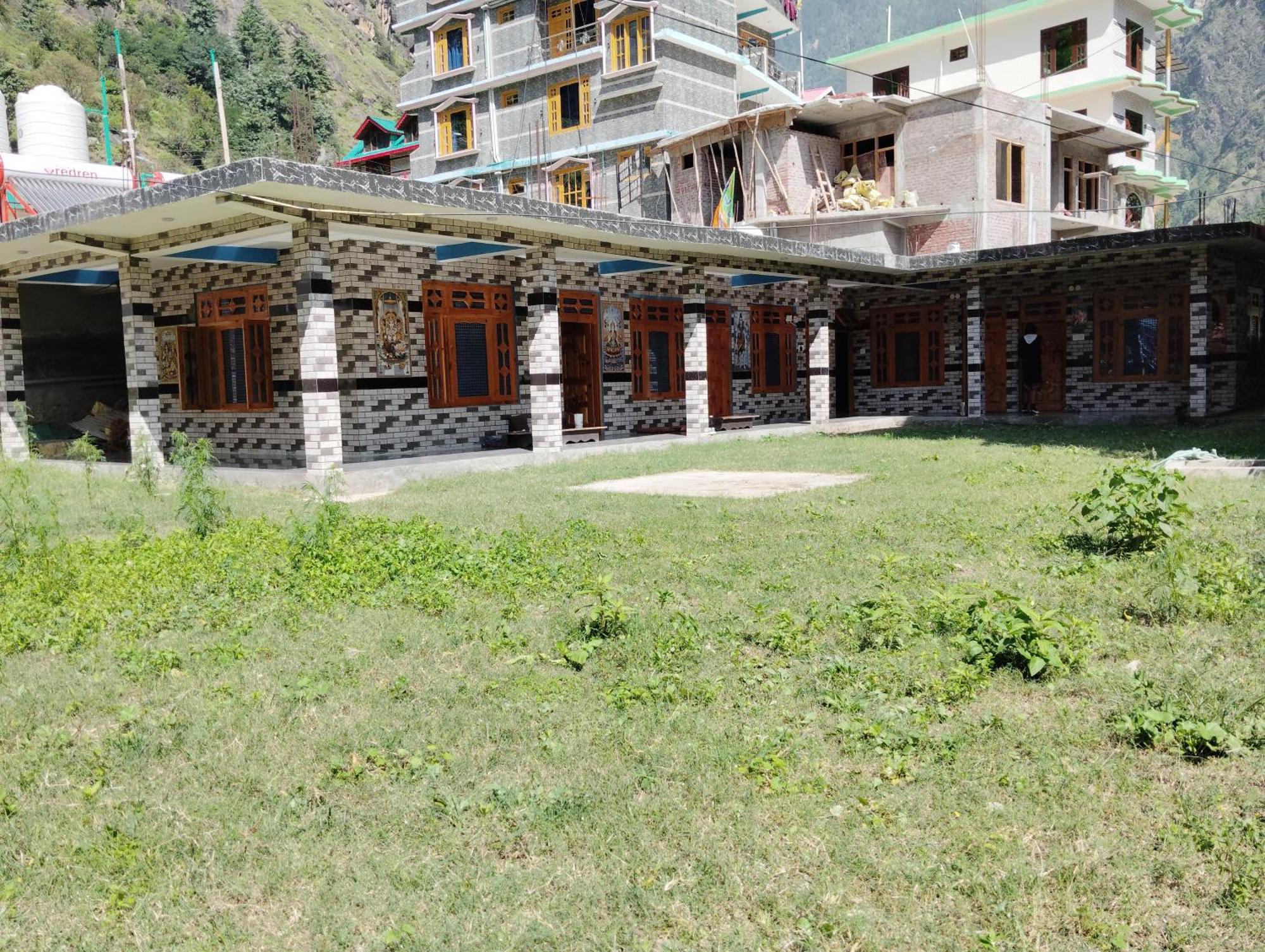 Dog N Hill Hotel Kasol Kültér fotó