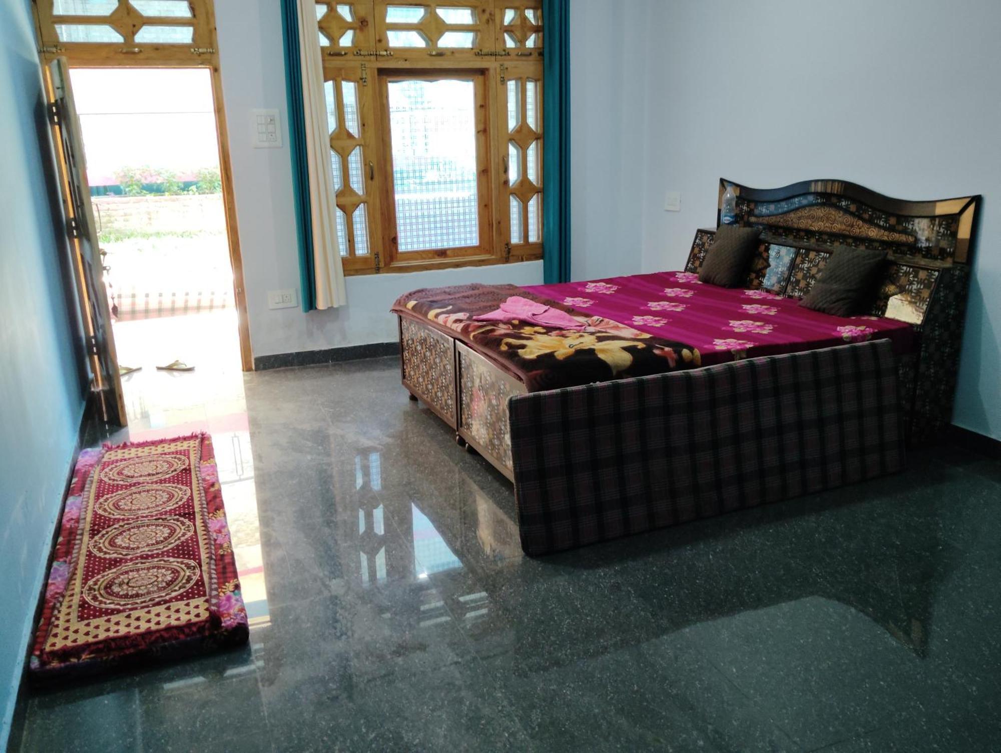 Dog N Hill Hotel Kasol Kültér fotó
