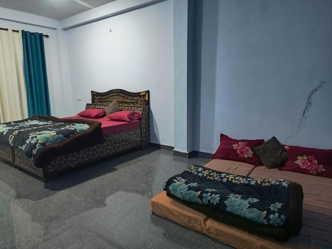 Dog N Hill Hotel Kasol Kültér fotó
